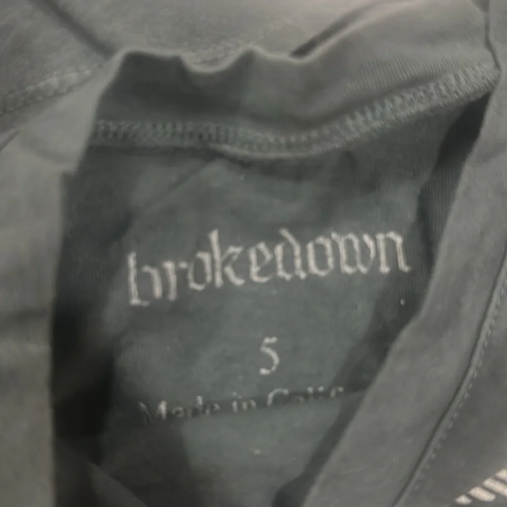 Brokedown size kids